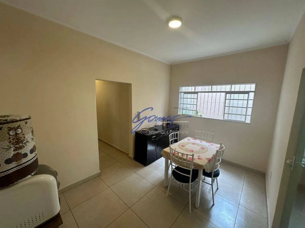 Casa, 3 quartos, 232 m² - Foto 4