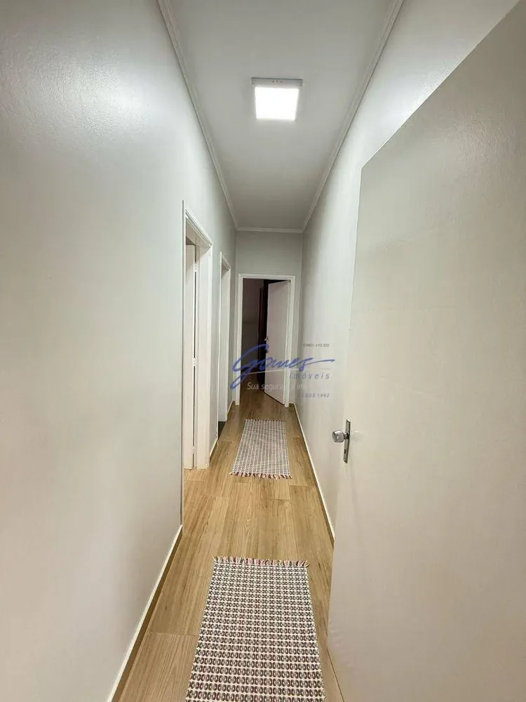 Casa, 3 quartos, 252 m² - Foto 2
