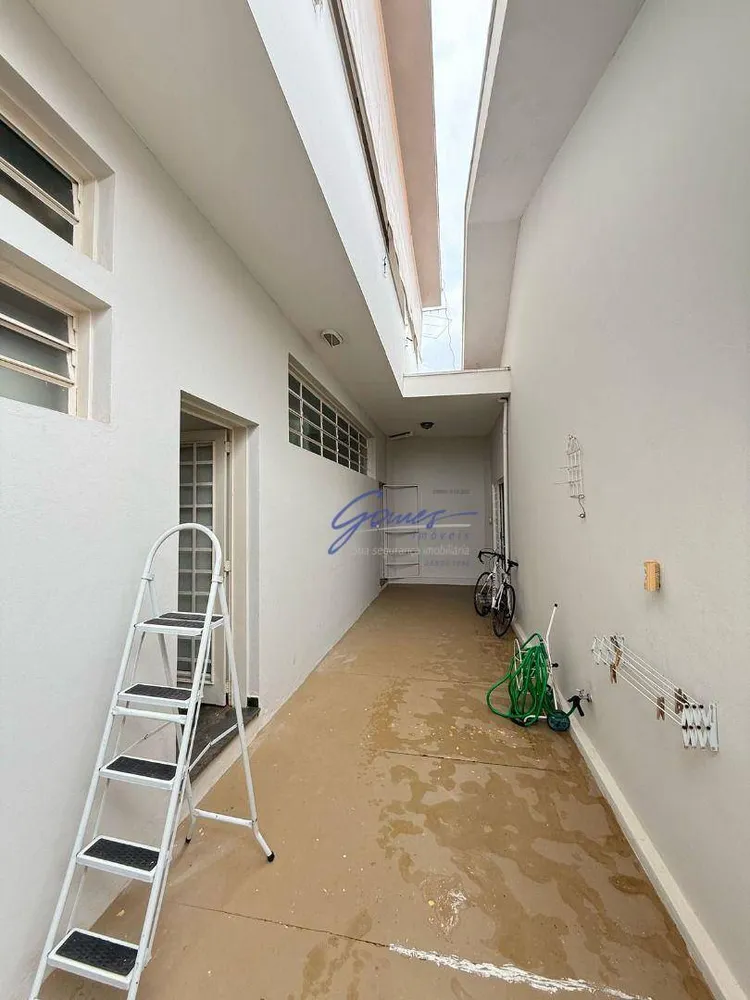 Casa, 3 quartos, 252 m² - Foto 12