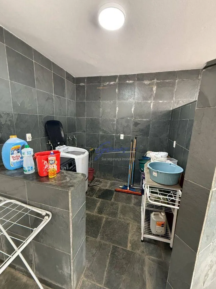 Casa, 3 quartos, 252 m² - Foto 11