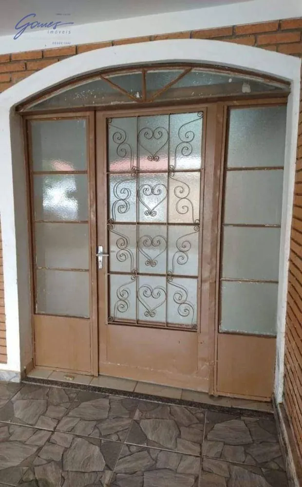 Casa, 3 quartos, 182 m² - Foto 2