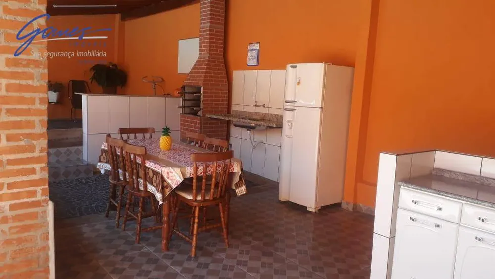 Casa, 4 quartos, 110 m² - Foto 1