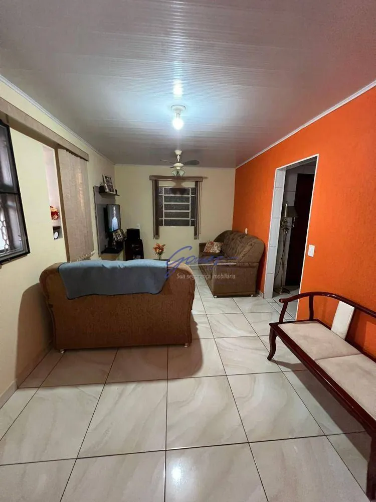 Casa, 4 quartos, 180 m² - Foto 3