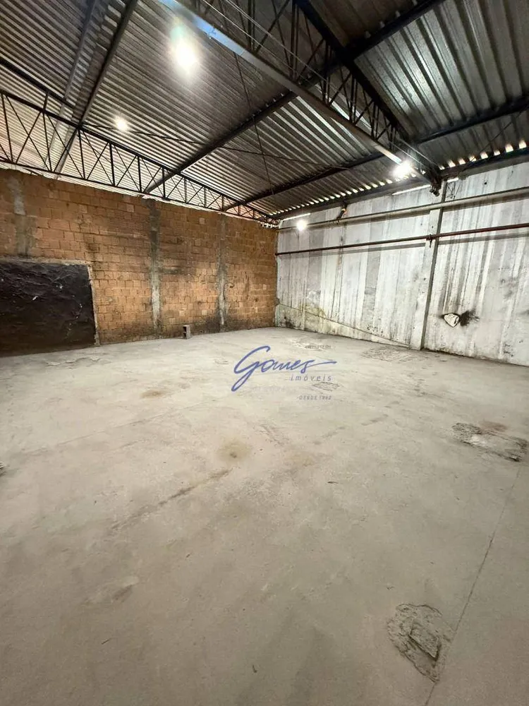 Depósito-Galpão, 272 m² - Foto 1
