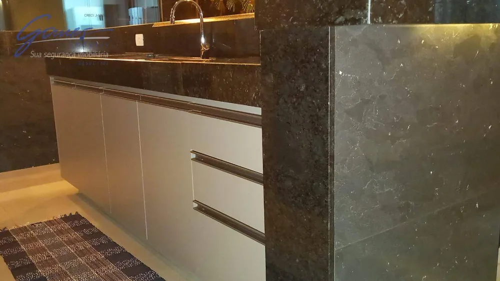 Casa, 4 quartos, 220 m² - Foto 8