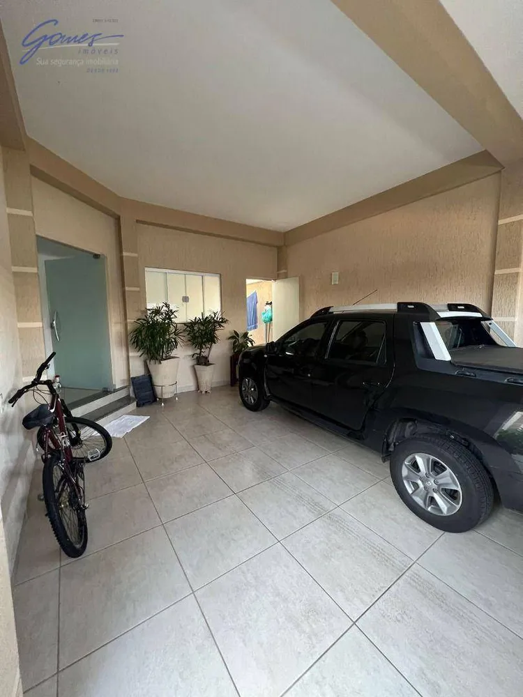 Sobrado, 3 quartos, 200 m² - Foto 1