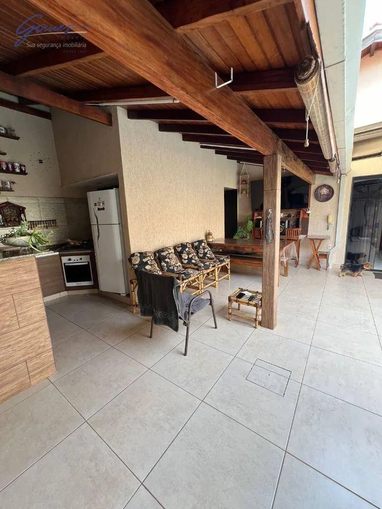 Sobrado, 3 quartos, 200 m² - Foto 8