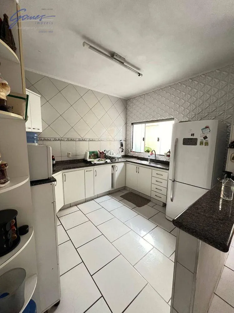 Sobrado, 3 quartos, 200 m² - Foto 2