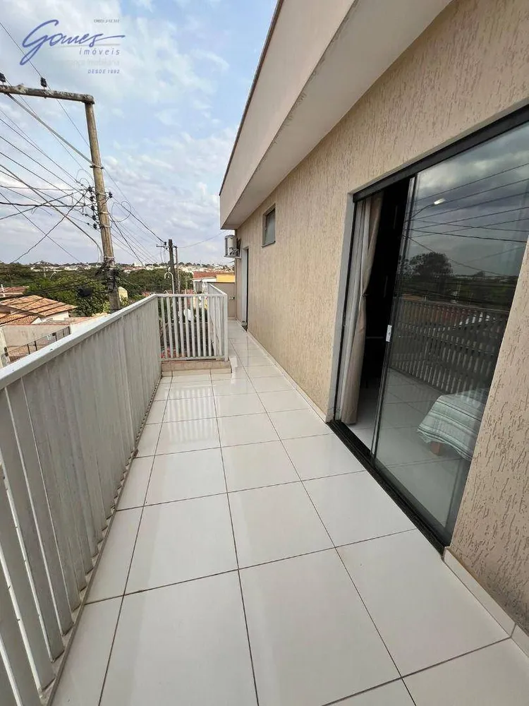 Sobrado, 3 quartos, 200 m² - Foto 4