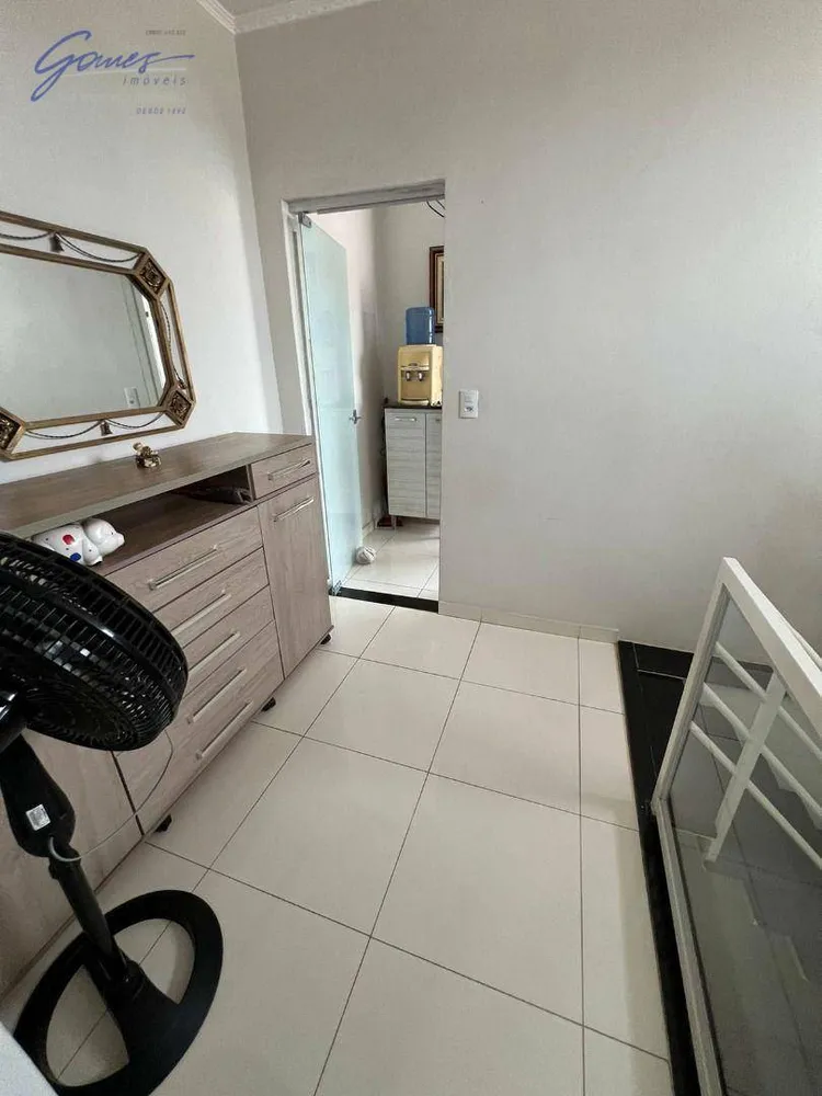 Sobrado, 3 quartos, 200 m² - Foto 3