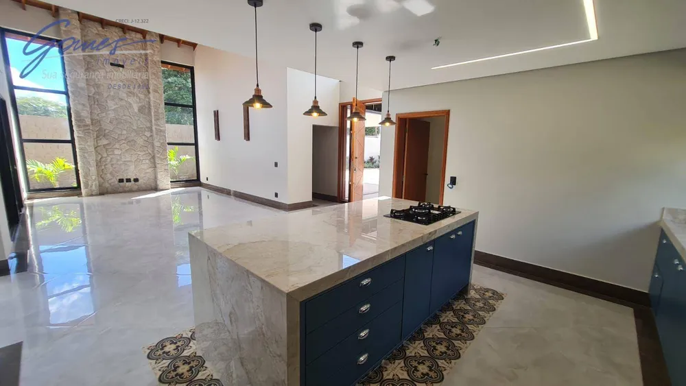 Chácara, 4 quartos, 2500 m² - Foto 1