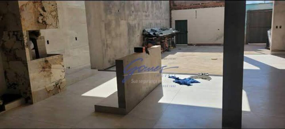 Sobrado, 3 quartos, 236 m² - Foto 2