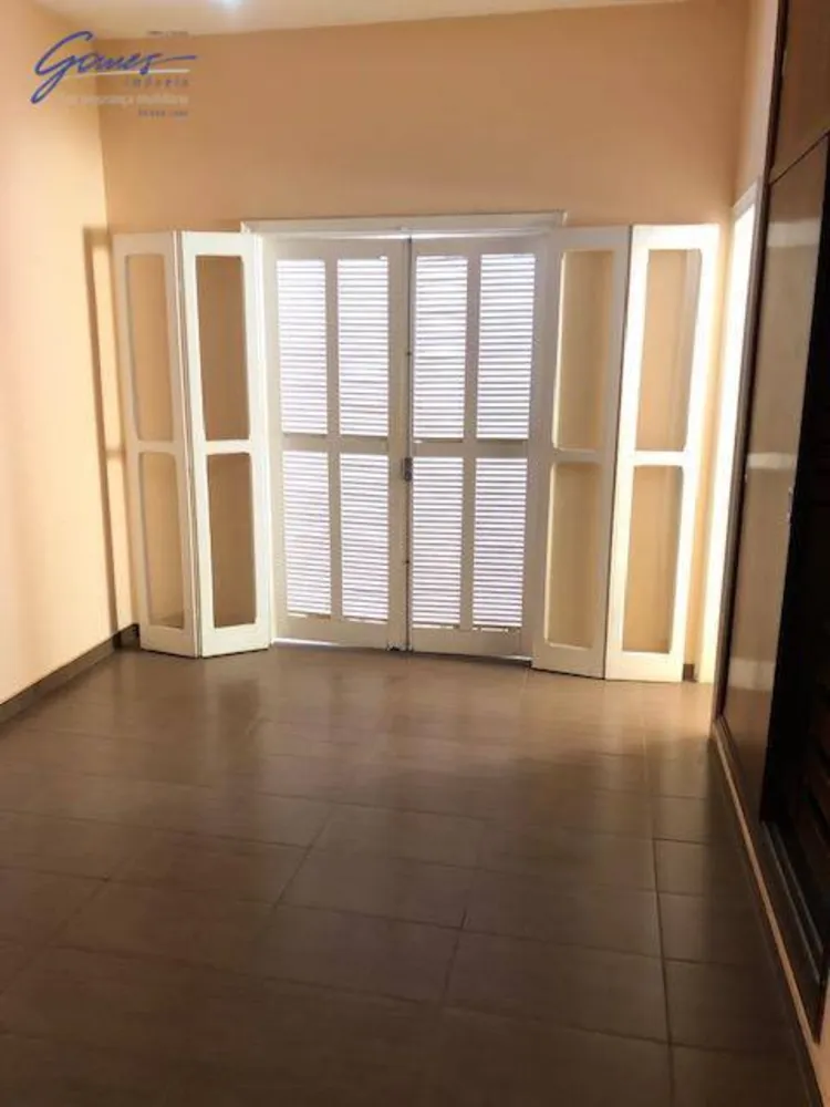 Casa, 3 quartos, 247 m² - Foto 11