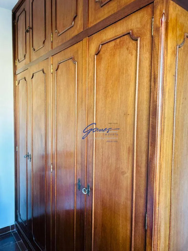 Casa, 3 quartos, 210 m² - Foto 11
