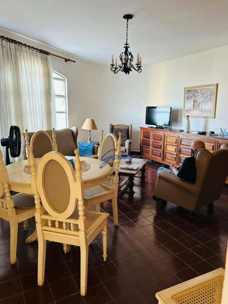 Casa, 3 quartos, 210 m² - Foto 6