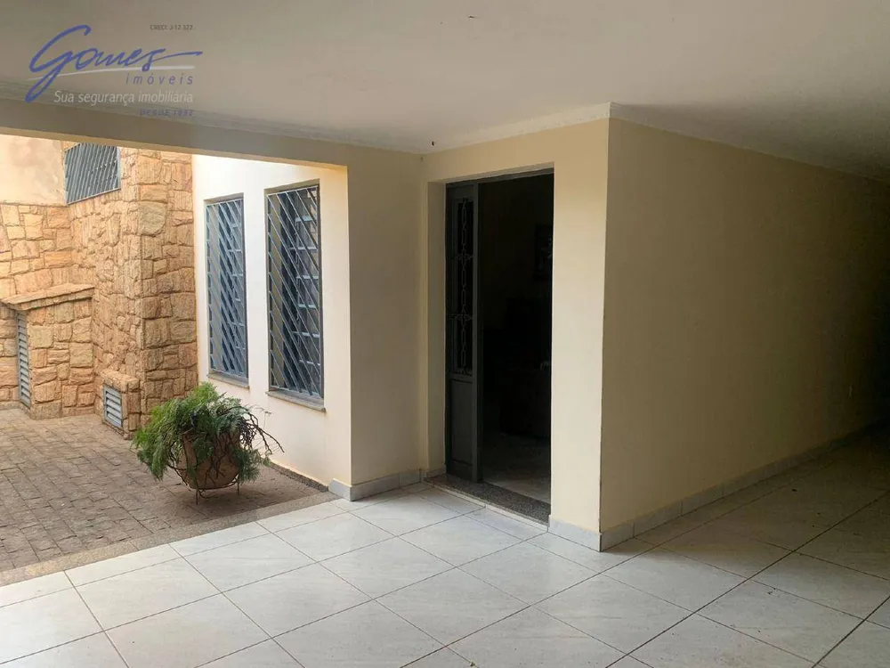 Casa, 4 quartos, 239 m² - Foto 11