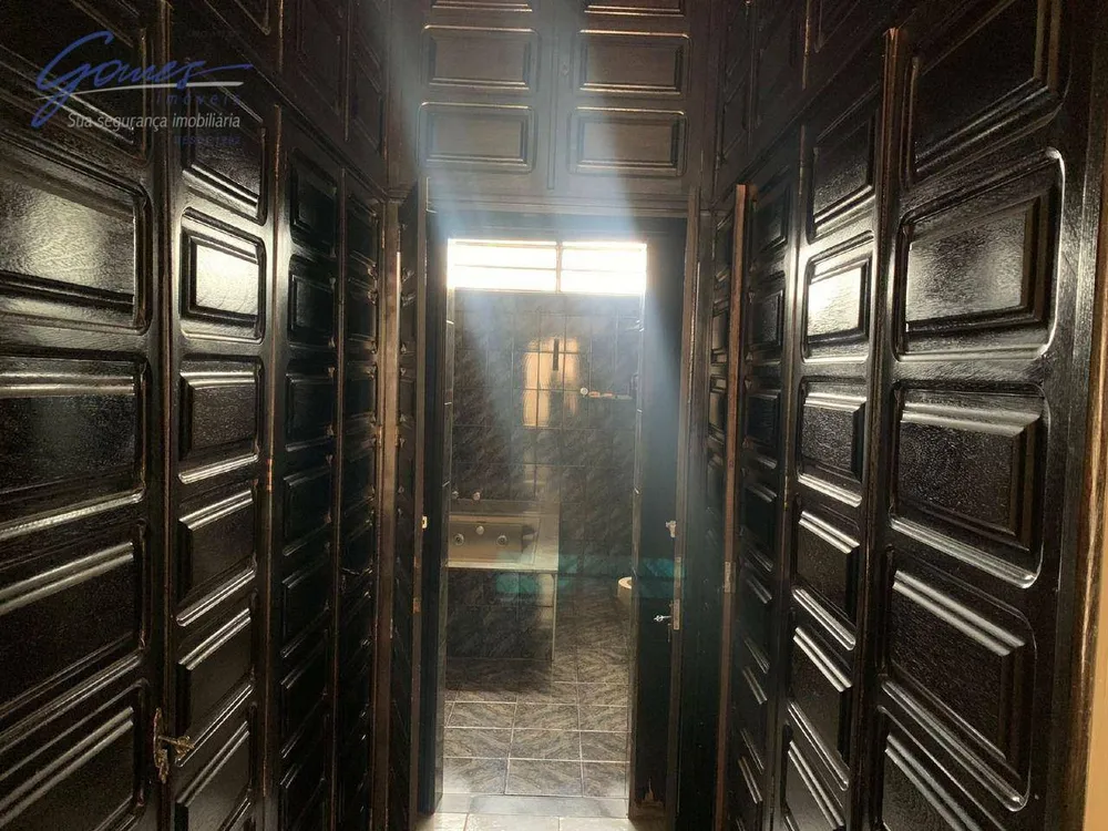 Casa, 4 quartos, 239 m² - Foto 5
