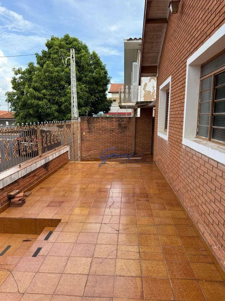 Casa, 4 quartos, 210 m² - Foto 2