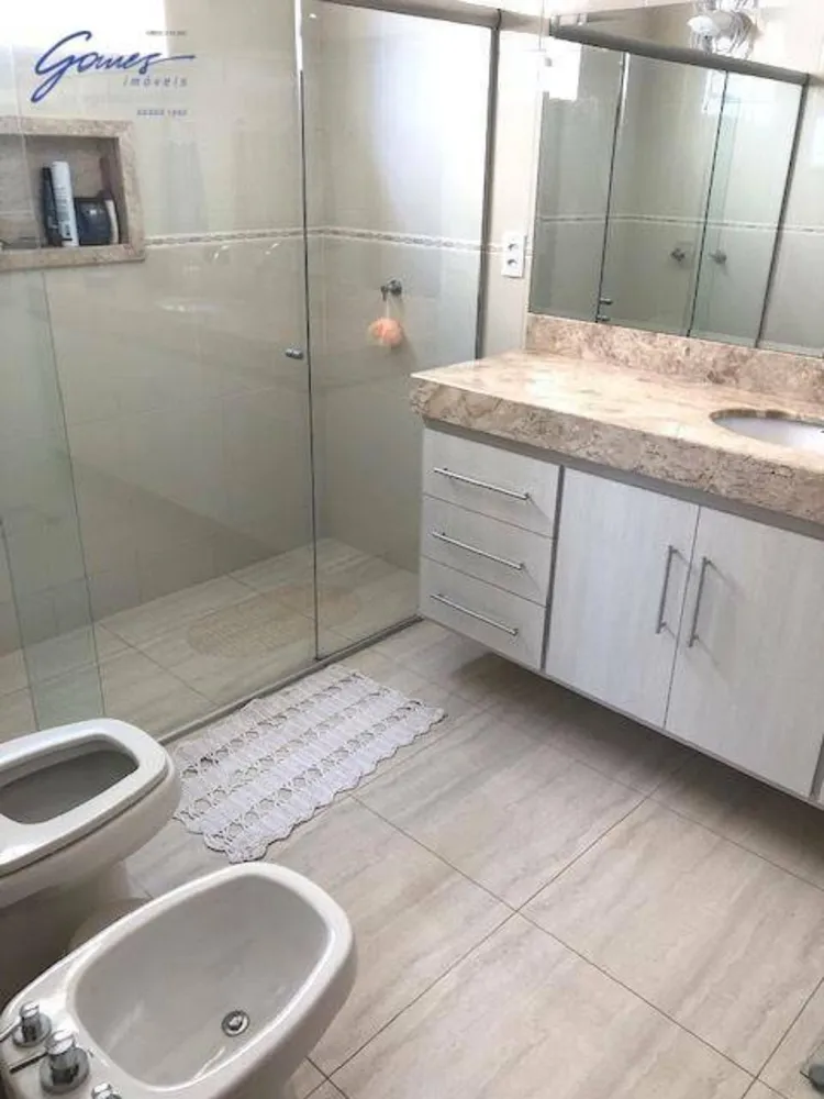 Sobrado, 2 quartos, 244 m² - Foto 5