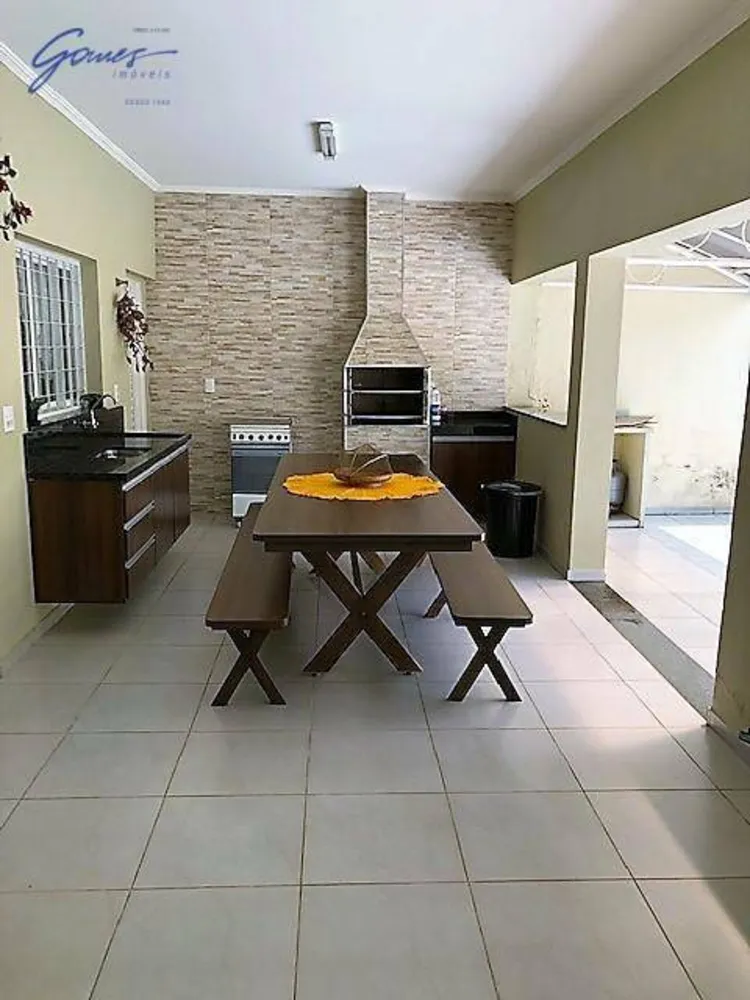 Sobrado, 2 quartos, 244 m² - Foto 11