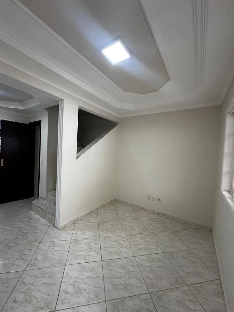 Sobrado, 2 quartos, 64 m² - Foto 2