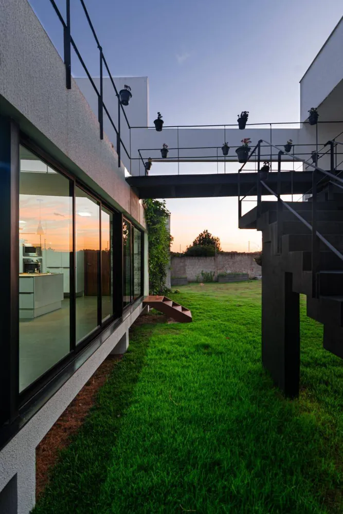 Casa, 5 quartos, 300 m² - Foto 2