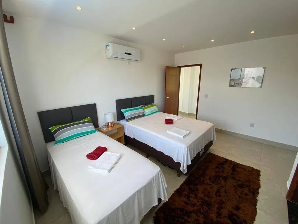 Casa, 5 quartos, 304 m² - Foto 4