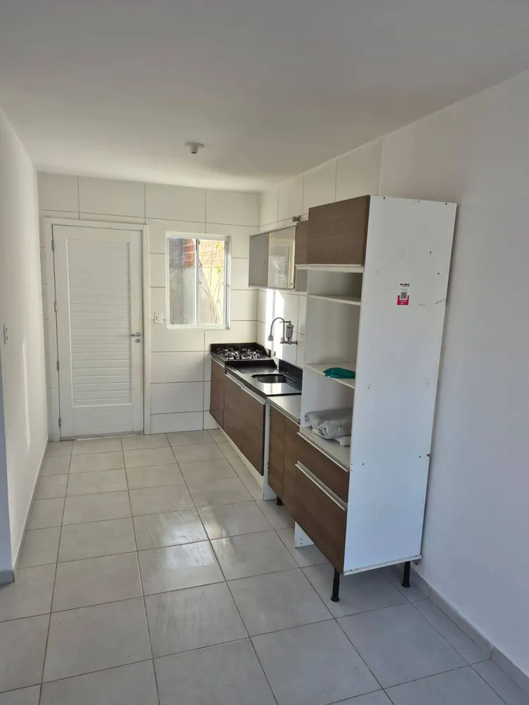 Casa, 2 quartos, 48 m² - Foto 2