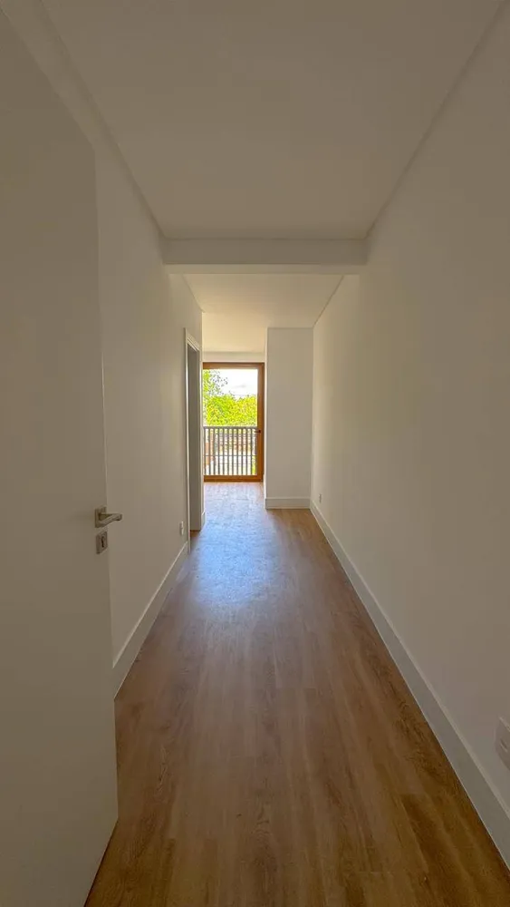 Apartamento, 3 quartos, 253 m² - Foto 2