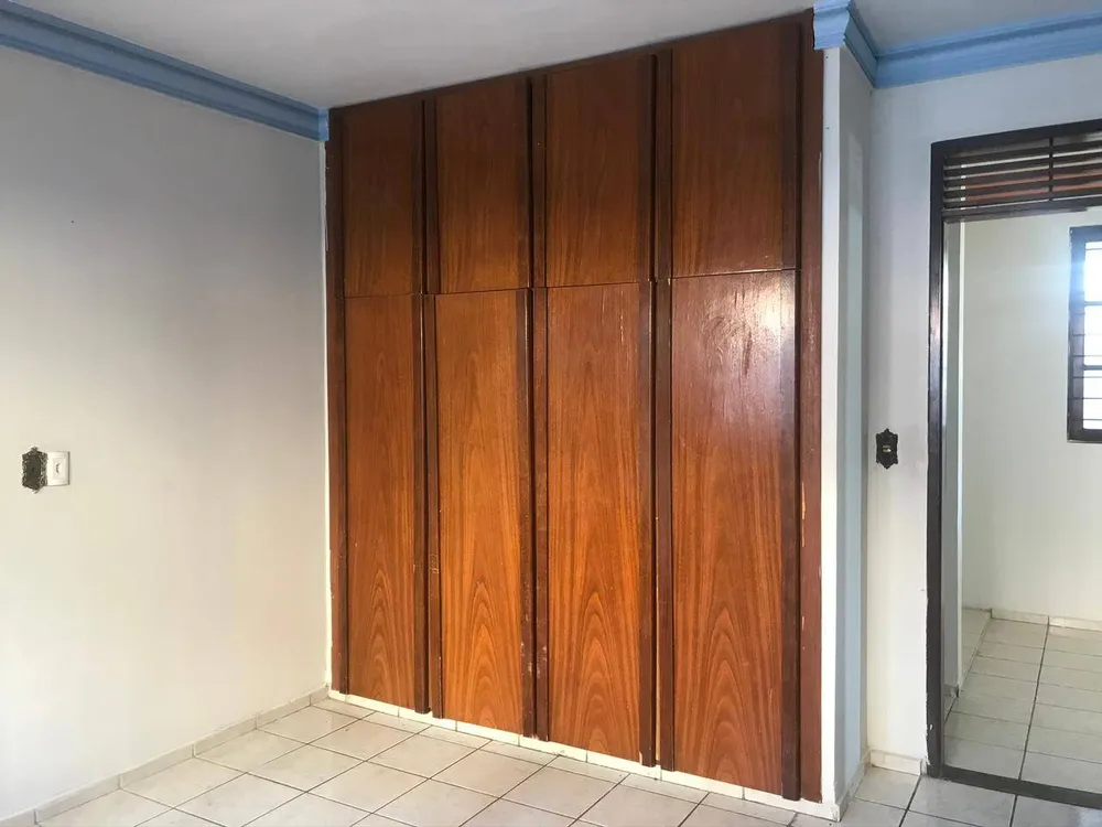 Casa, 4 quartos, 263 m² - Foto 6