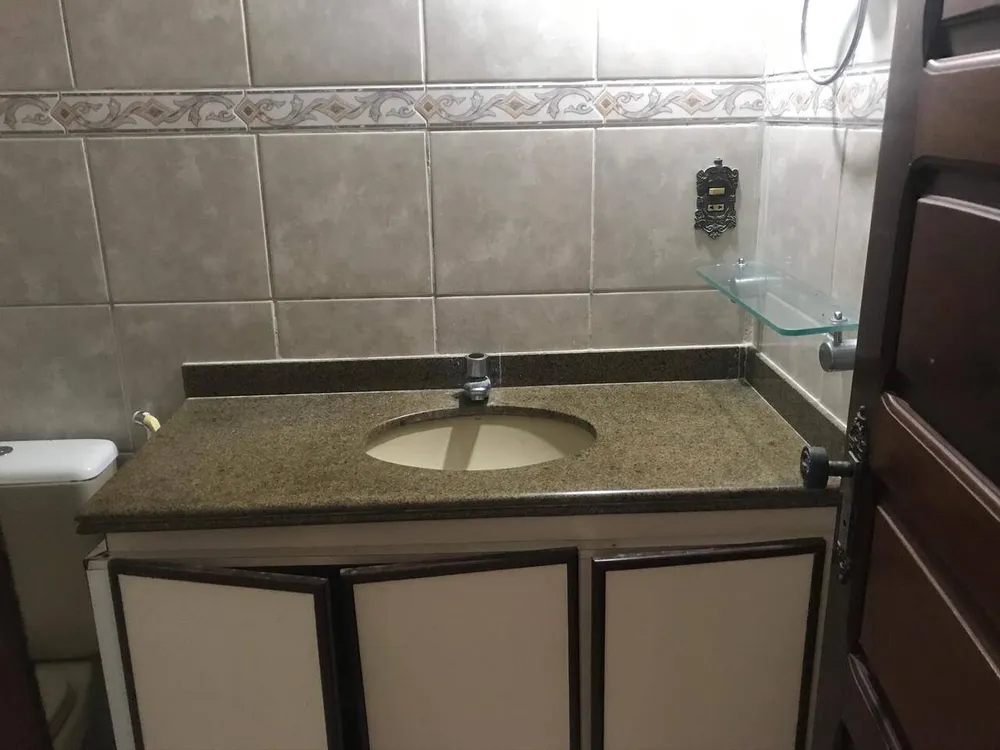 Casa, 4 quartos, 263 m² - Foto 9