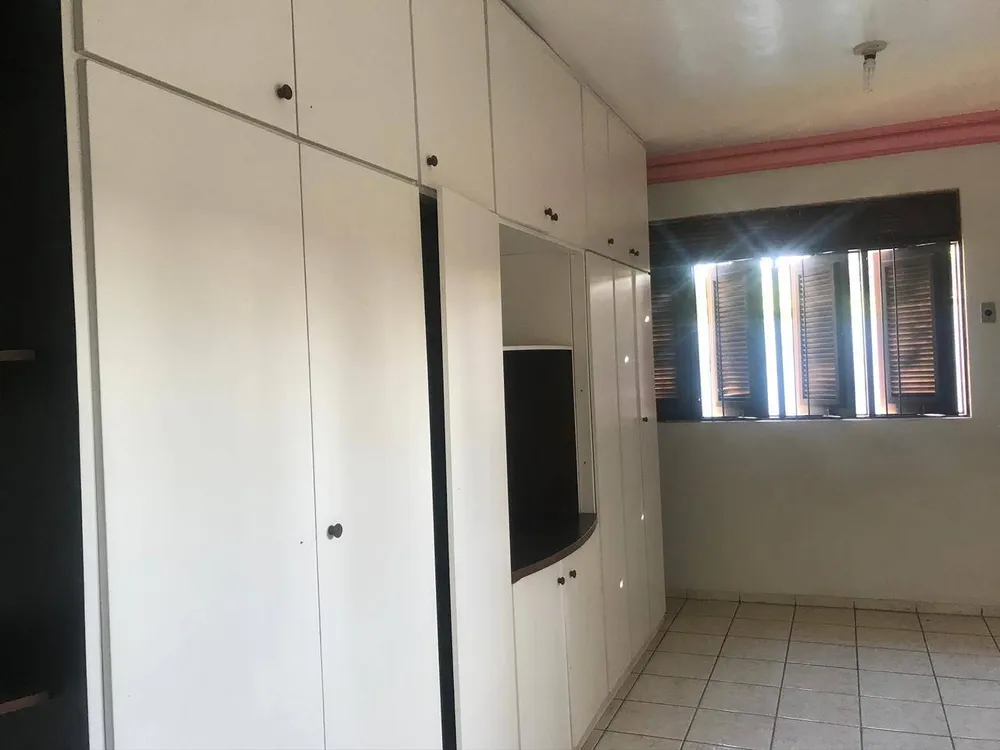 Casa, 4 quartos, 263 m² - Foto 5
