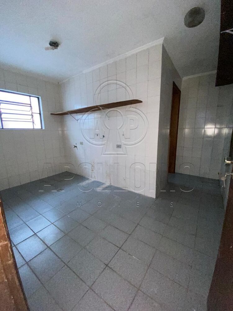 Casa para alugar com 3 quartos, 240m² - Foto 16