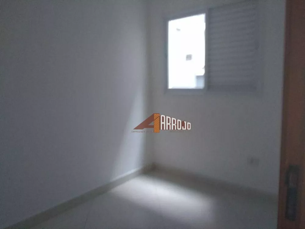 Sobrado à venda com 3 quartos, 110m² - Foto 4