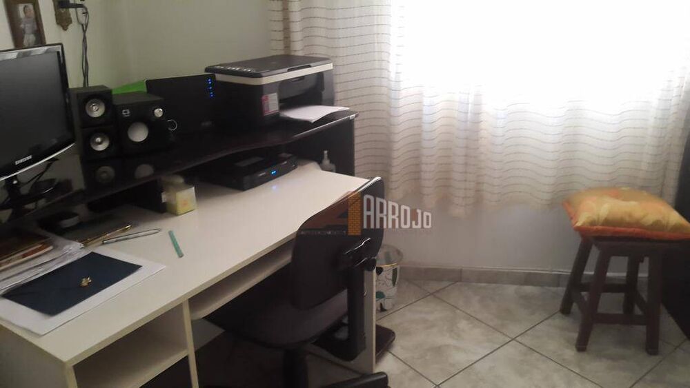 Sobrado, 3 quartos, 225 m² - Foto 2