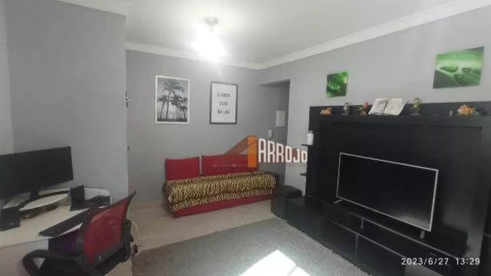 Sobrado à venda com 2 quartos, 104m² - Foto 4