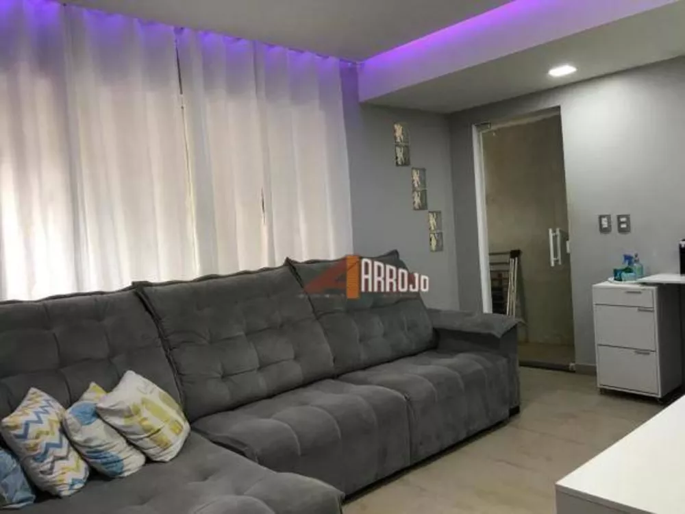 Casa à venda com 2 quartos, 95m² - Foto 1