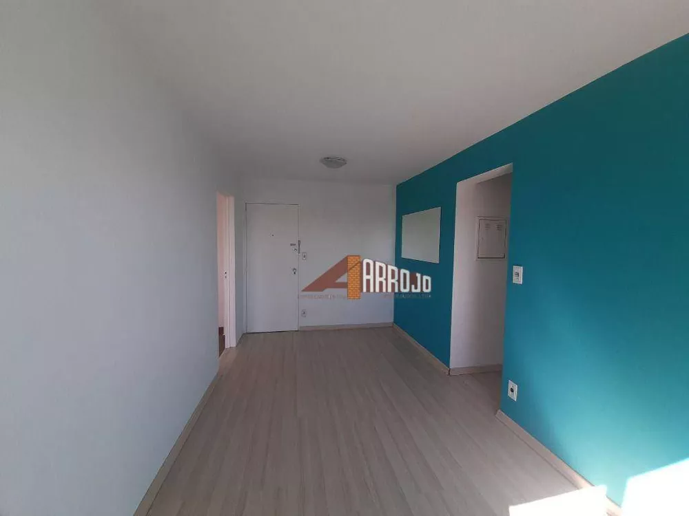 Apartamento à venda com 2 quartos, 48m² - Foto 2