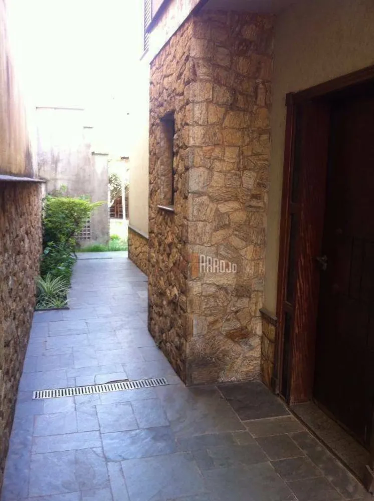 Sobrado, 3 quartos, 400 m² - Foto 1