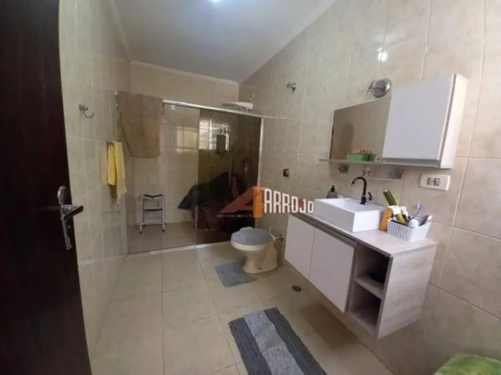 Sobrado, 3 quartos, 153 m² - Foto 1
