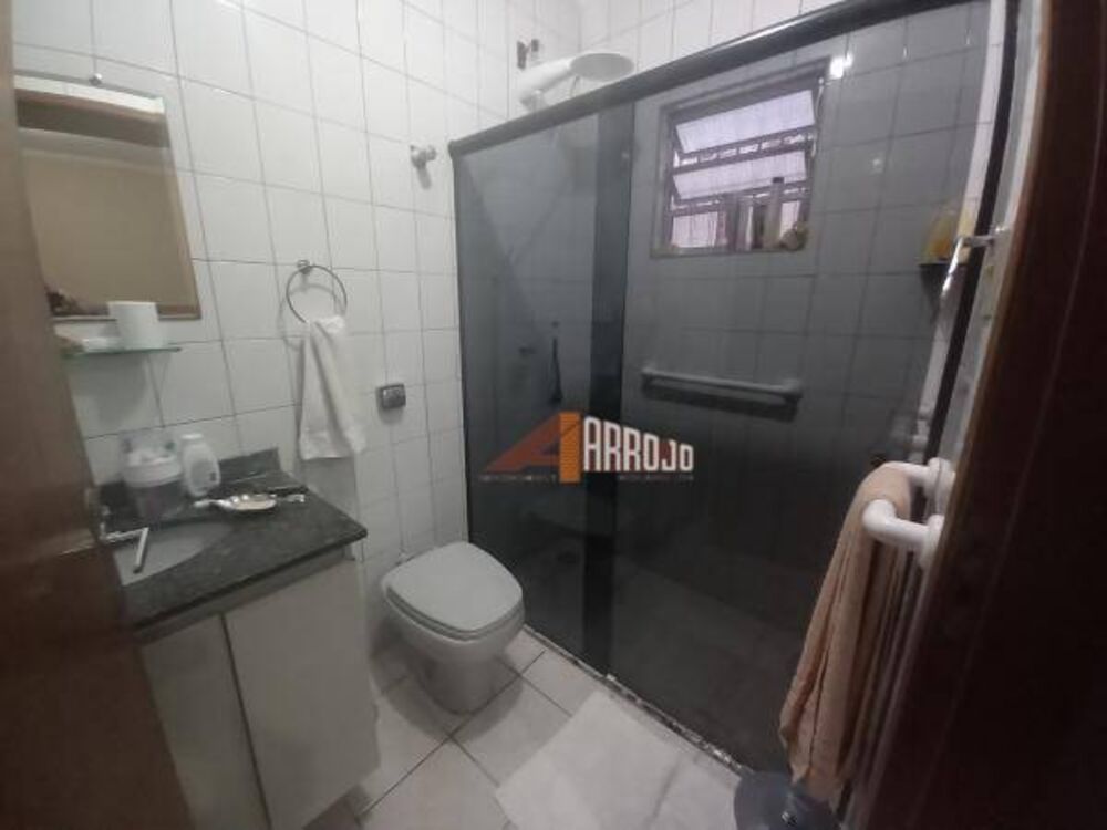 Casa, 3 quartos, 215 m² - Foto 8