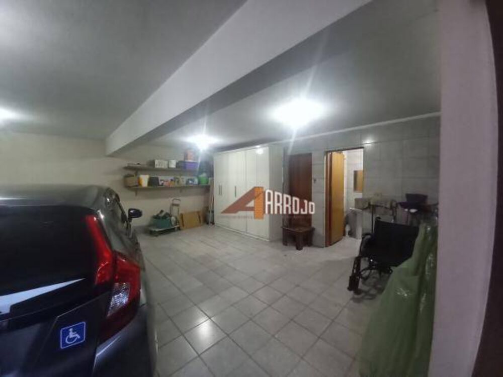 Casa, 3 quartos, 215 m² - Foto 2