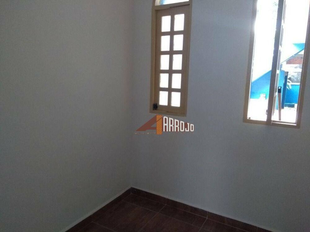 Casa, 3 quartos, 246 m² - Foto 8