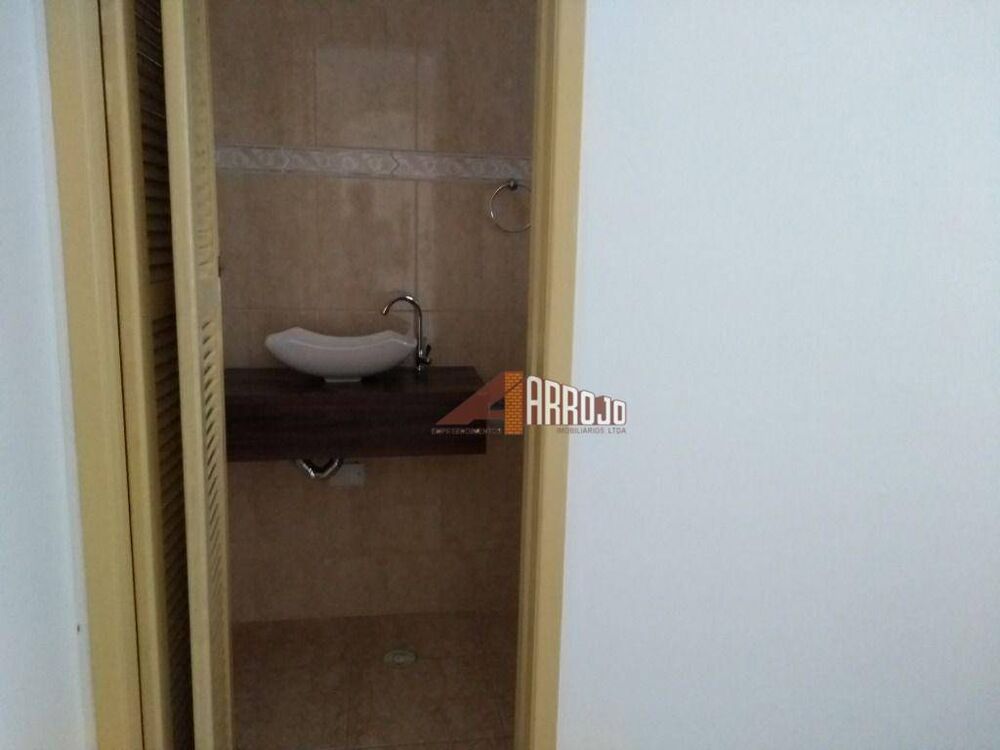 Casa, 3 quartos, 246 m² - Foto 7
