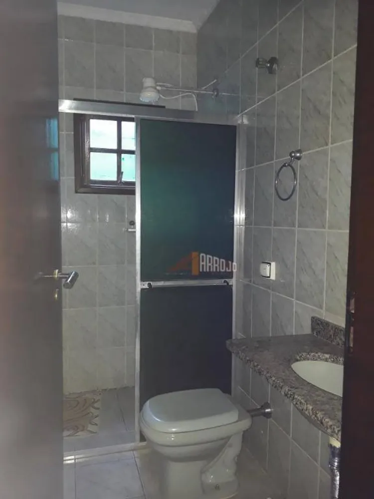 Sobrado, 3 quartos, 200 m² - Foto 1