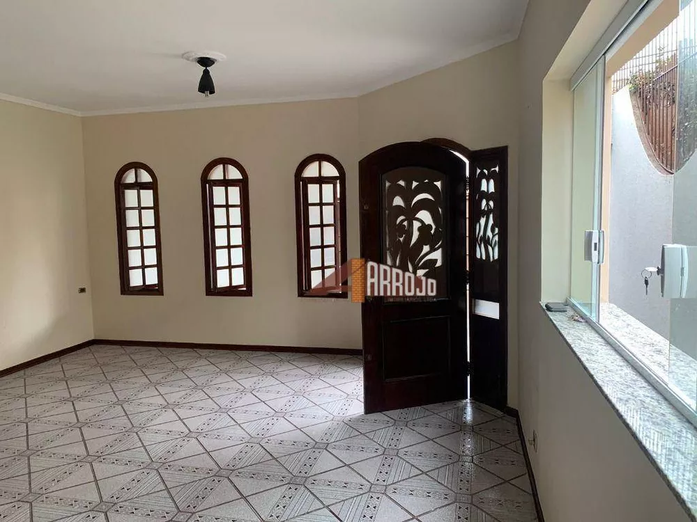 Sobrado à venda com 3 quartos, 280m² - Foto 3