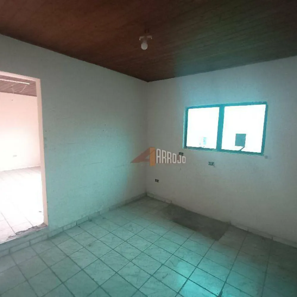 Casa, 3 quartos, 204 m² - Foto 1