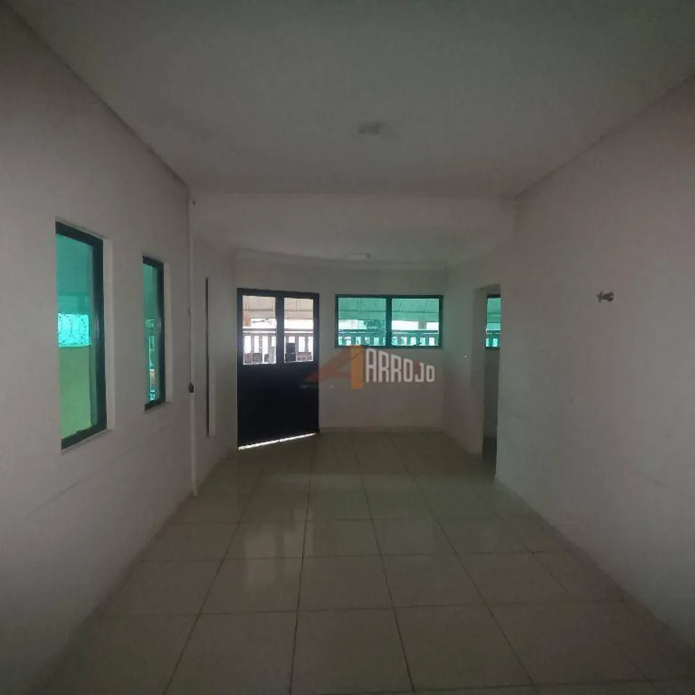 Casa, 3 quartos, 204 m² - Foto 4