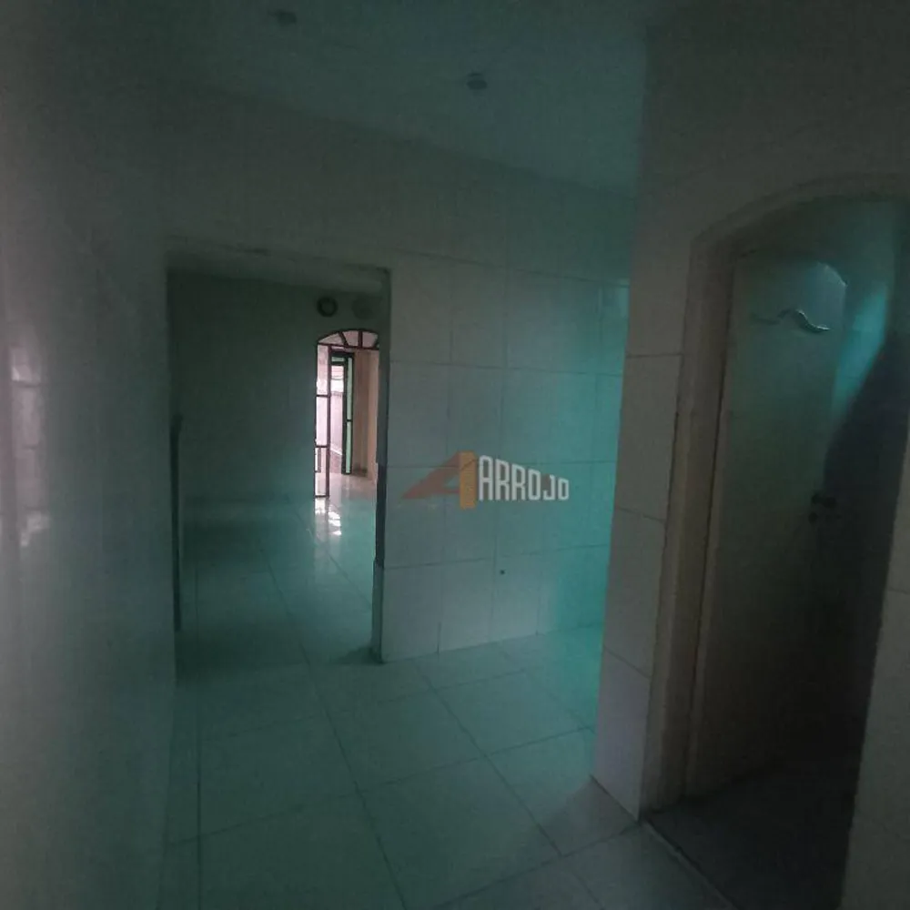 Casa, 3 quartos, 204 m² - Foto 3