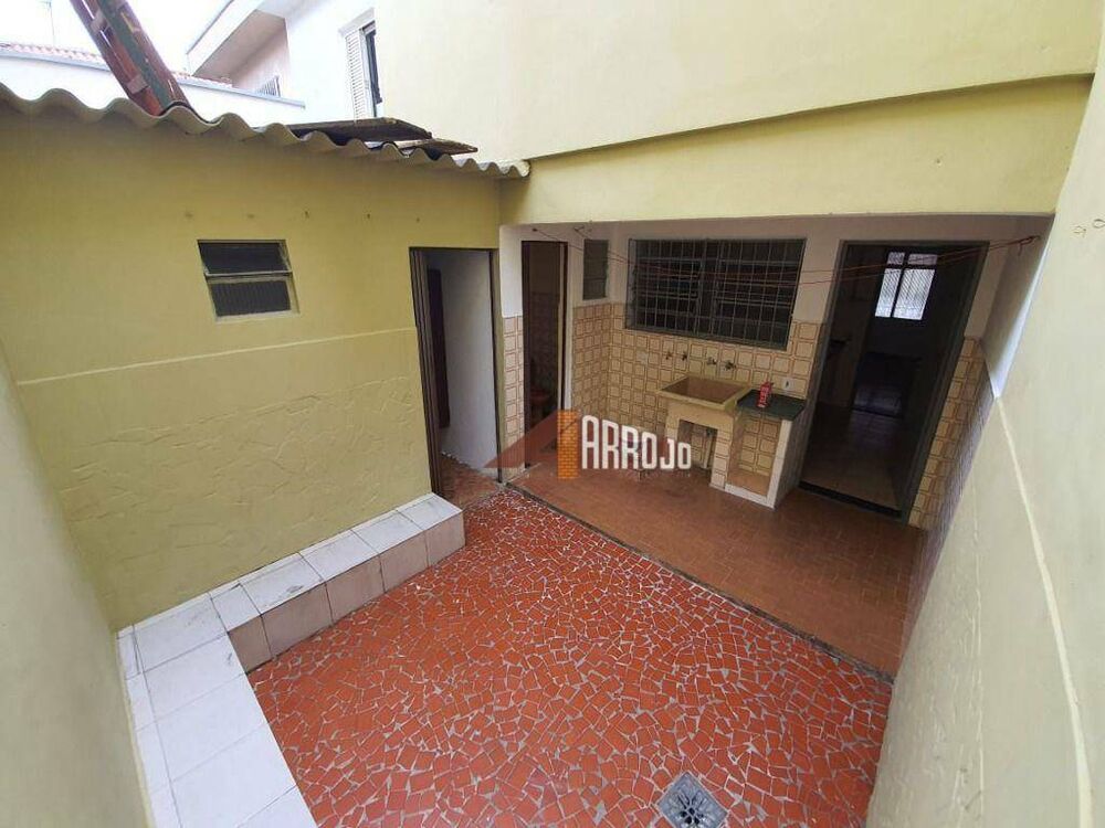 Sobrado à venda com 3 quartos, 120m² - Foto 3